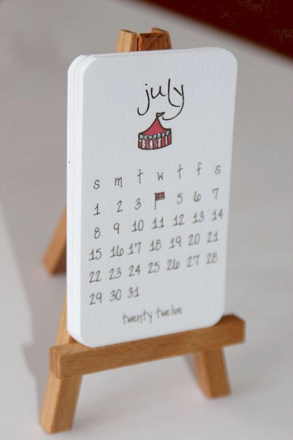 35 Gorgeous Diy Desk Calendar Ideas (with Images) | Diy Desk