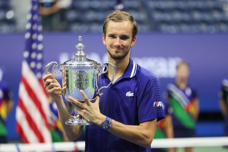 tennis | us open 2021 | &#039;happy&#039; medvedev ends djokovic&#039;s